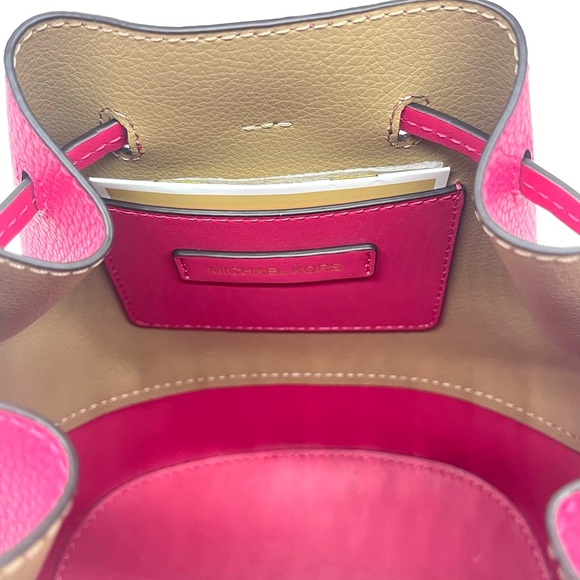 Michael Kors Reed Medium Bucket Messenger Crossbody Bag - Picture 7 of 8